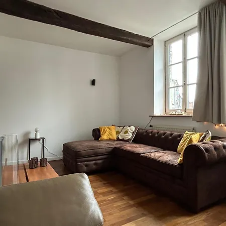 Maison De La Fontaine Hierges