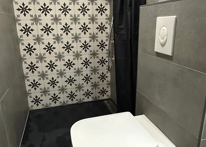 Maison De La Fontaine *